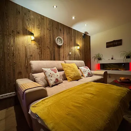 3-Room Apartment With Sauna And Pool & Walk To Slopes - Jokercard Included Saalbach-Hinterglemm Exterior photo