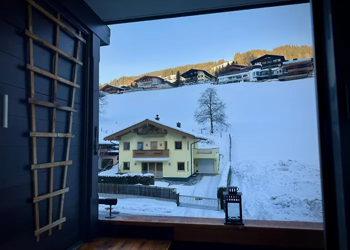 3-Room Apartment With Sauna And Pool & Walk To Slopes - Jokercard Included