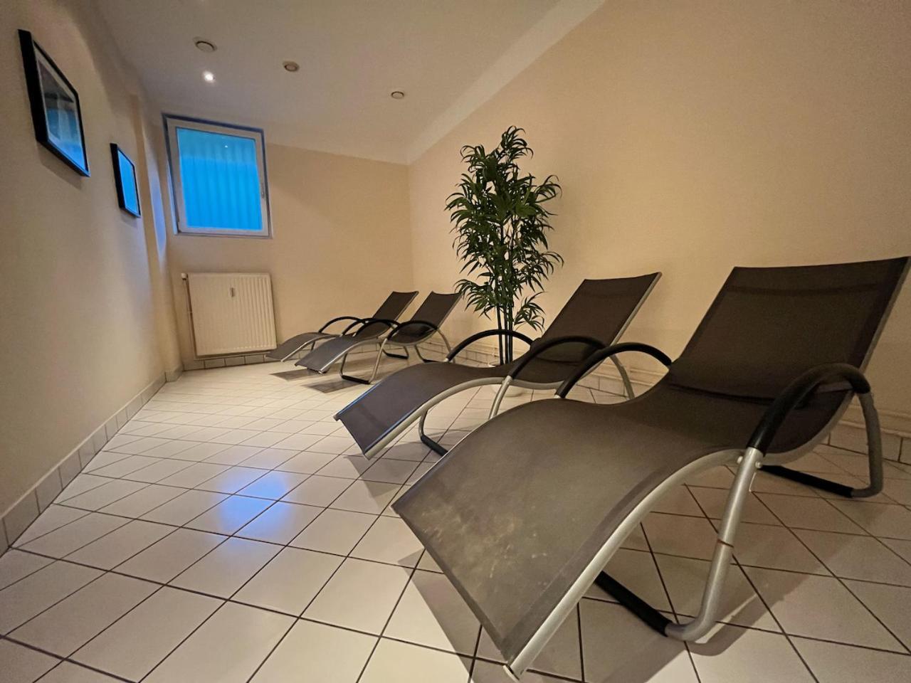 3-room With Sauna And Pool & Walk To Slopes - Jokercard Included * Saalbach-Hinterglemm